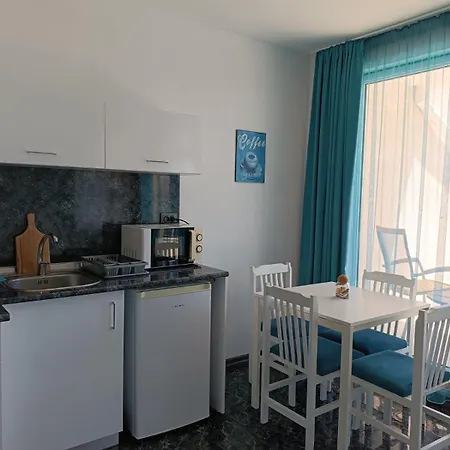 къща веси Vesea Apartman