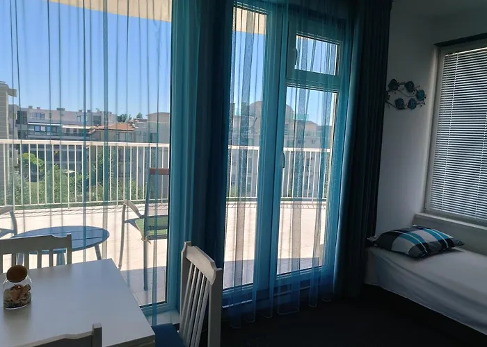 къща веси Vesea Apartman *