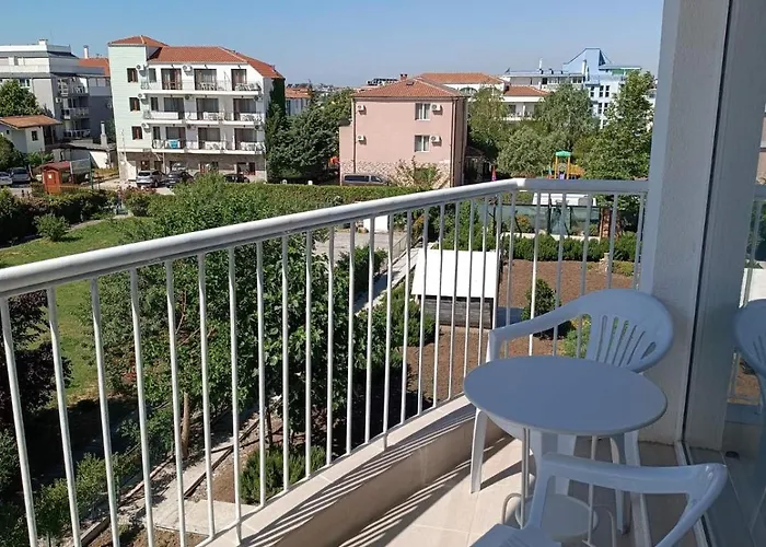 къща веси Vesea Apartman