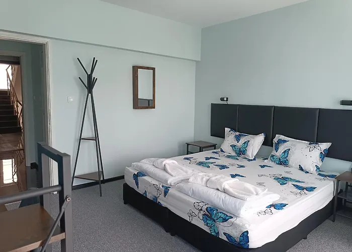 къща веси Vesea Neszebar